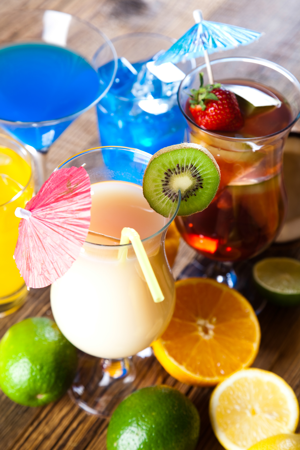 缤纷果香 鸡尾酒中的水果魅力与酒精的和谐交响